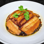 Best 梅菜扣肉 Braised Big Bones w. Pickled Cabbage in Chicago, IL